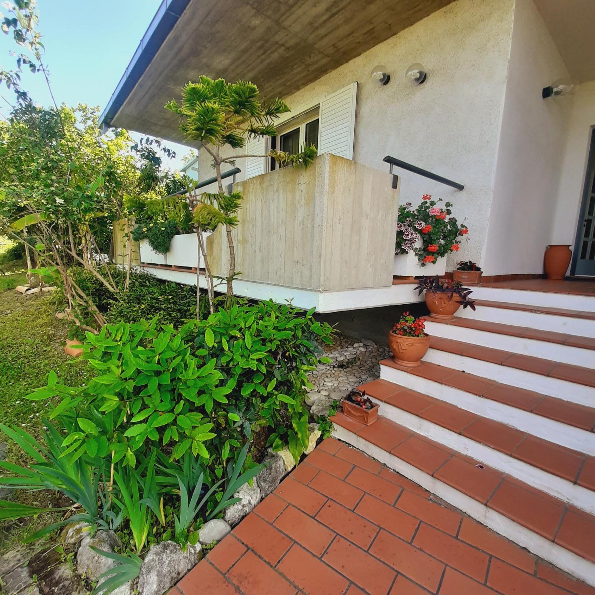 Villa In Collina Vista Mare Розето-дельи-Абруцци Экстерьер фото